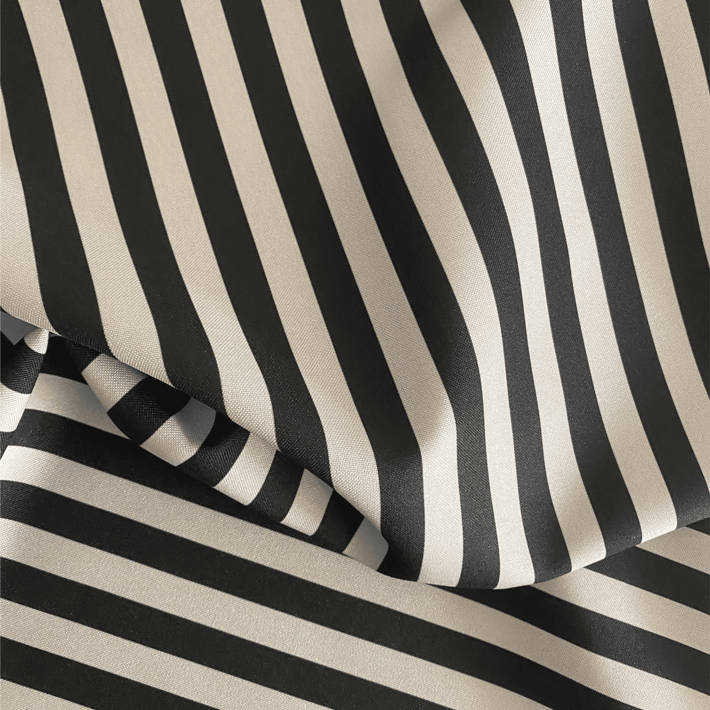 Zwarte en grijze strepen (M16625)