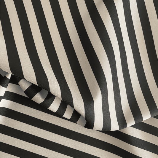 Riscas Pretas e Cinzentas (M16625)