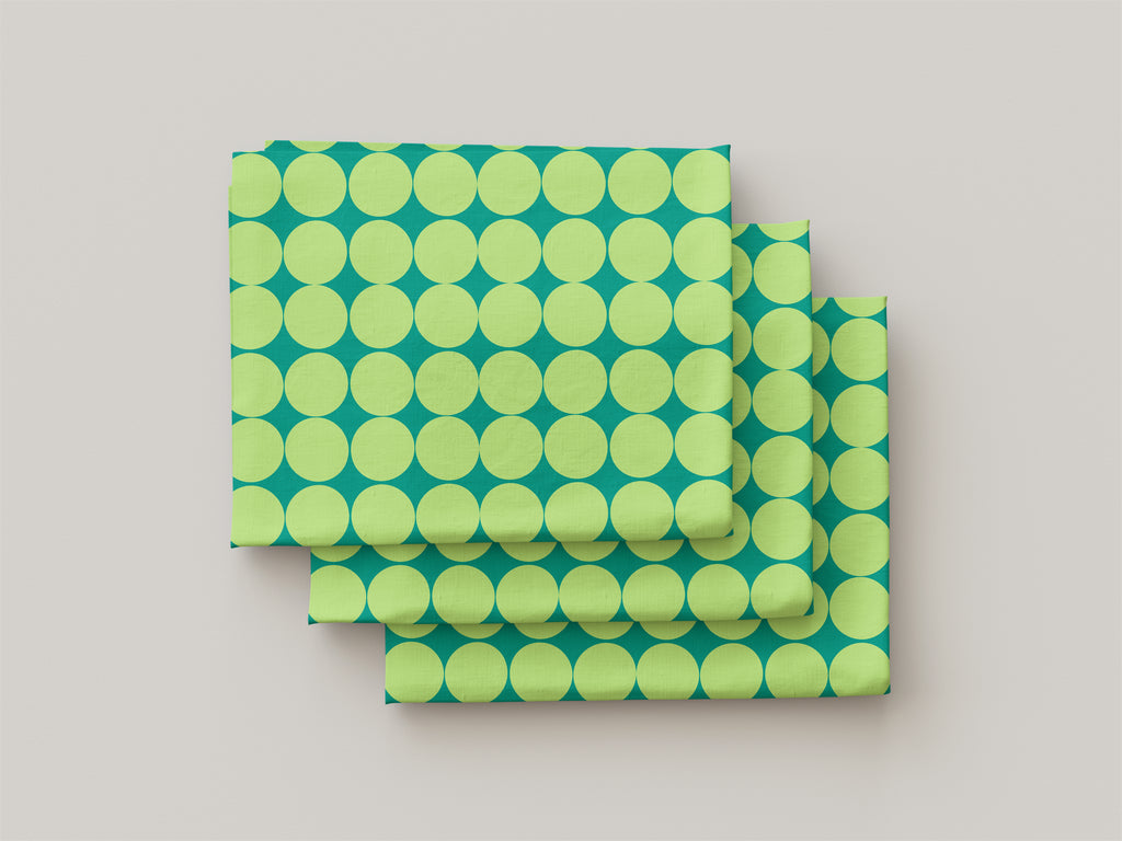 Disordered Green Balls (M17125)